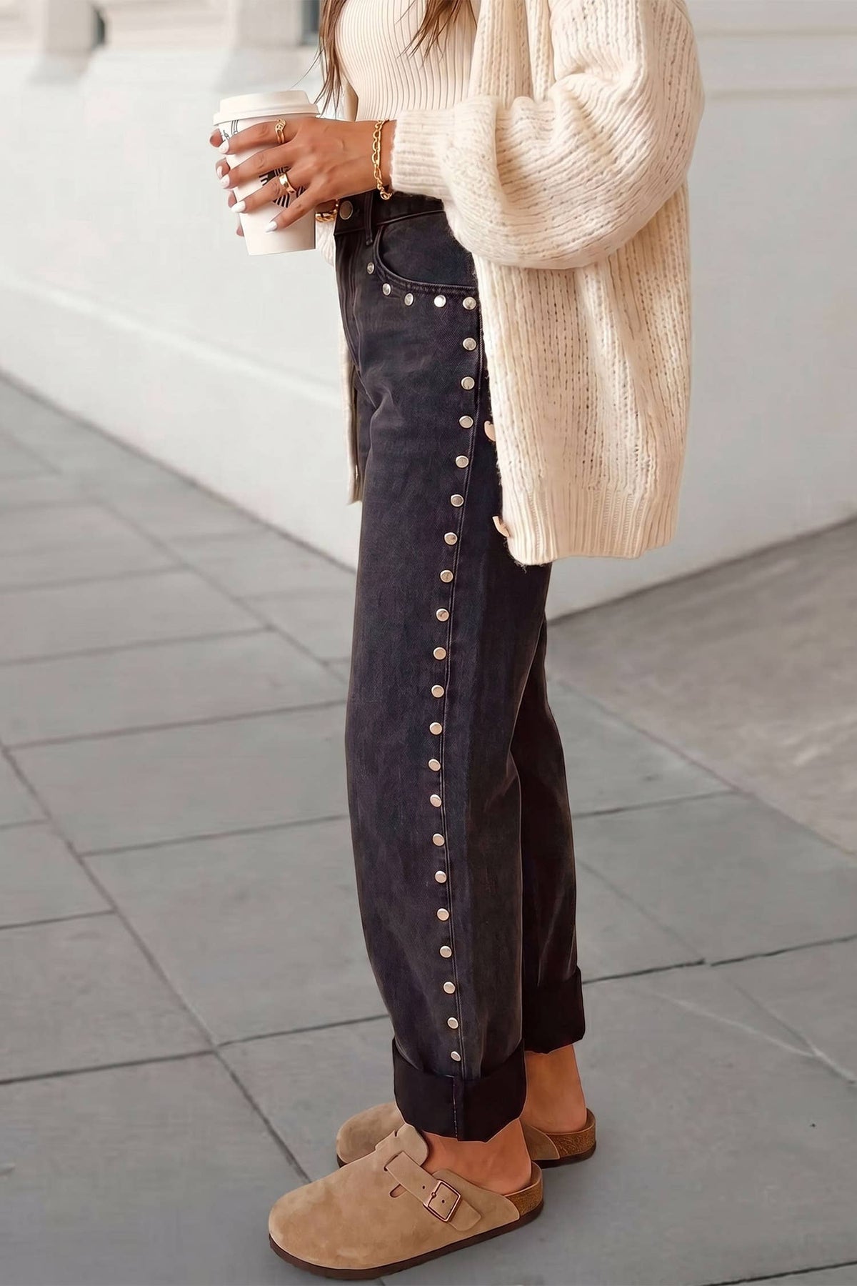 Studded Straight Leg Loose Jeans